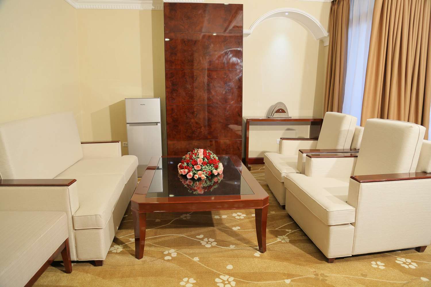 Sapphire Addis Hotel image